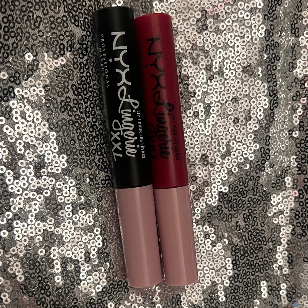 NYX Lip Lingerie XXL Matte Liquid Lipstick - Black and Deep Red